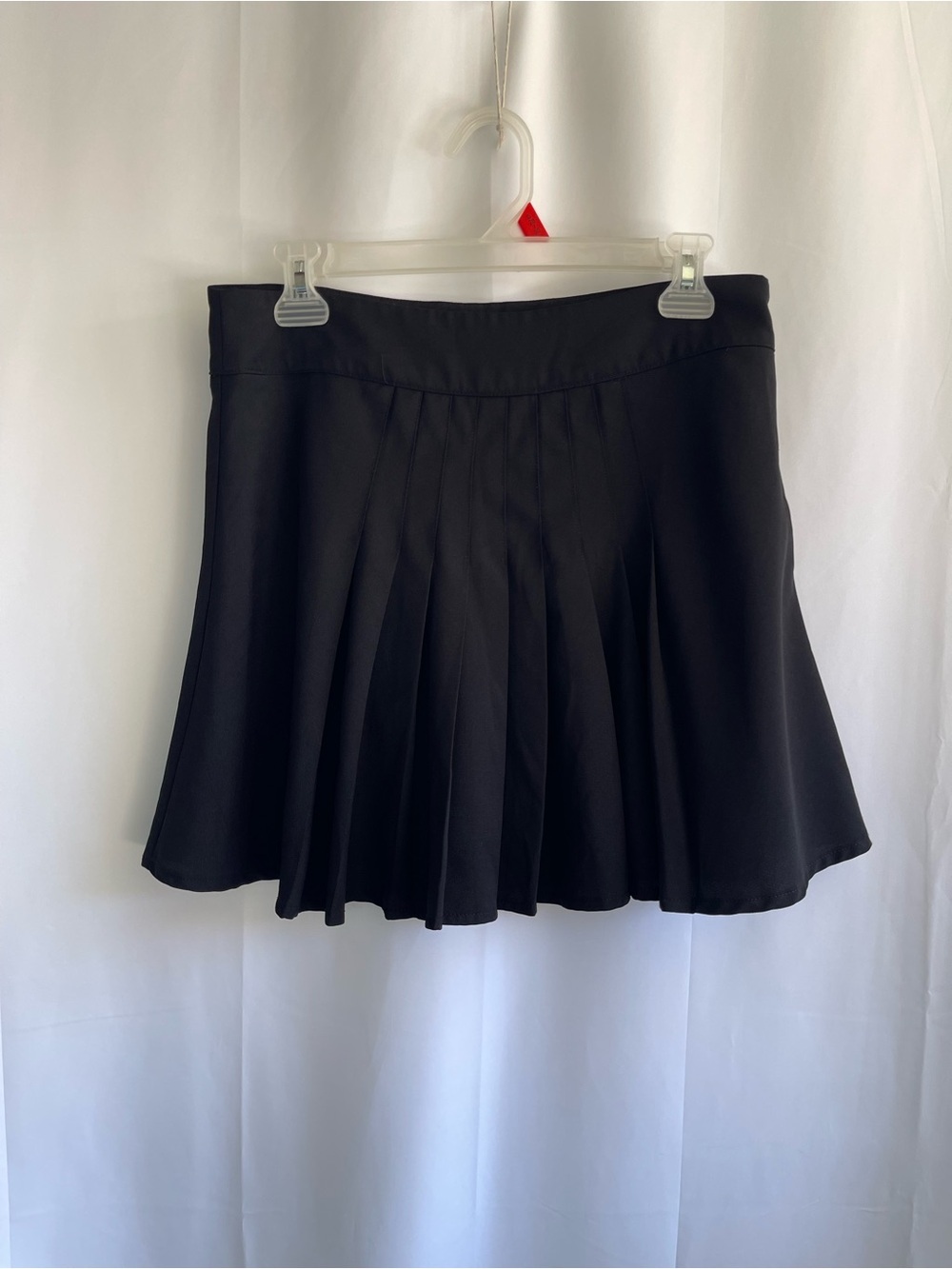 Women's Black Pleated Mini Skirt - Versatile Everyday Style